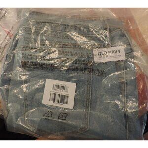 *JEANS SALE* NWT Old Navy light wash high rise straight stretch jeans Siz…